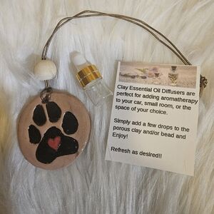 Clay Essential Oil Diffuser with Beads And PAW PRINT